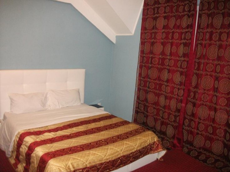 Camere
